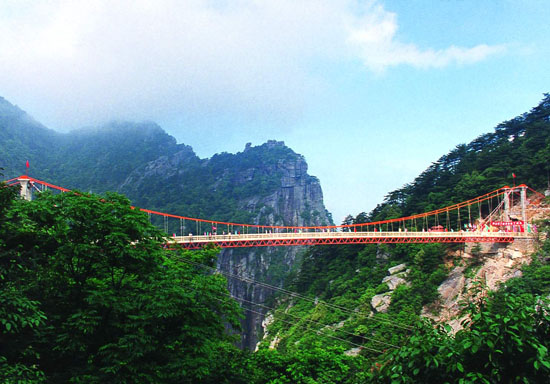 庐山风景名胜区石门涧悬索桥